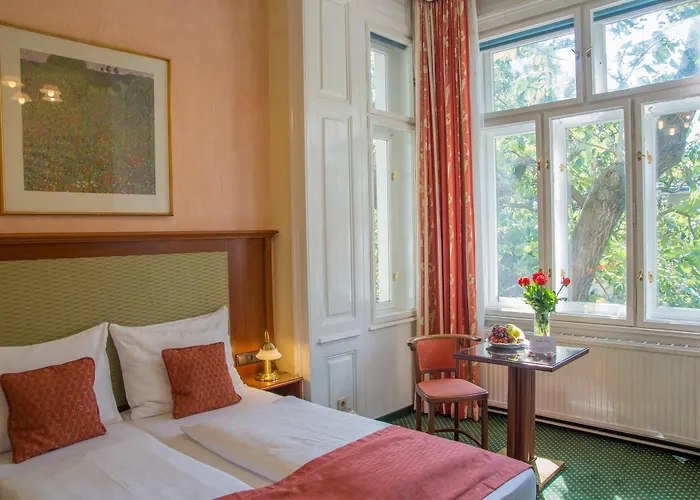Park Hotel 4*